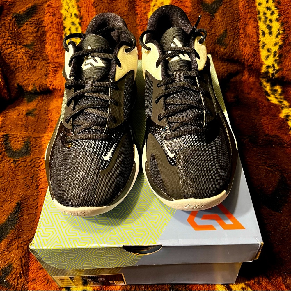 COPY - Nike Zoom Freak 4 TB Basketball Sneakers
